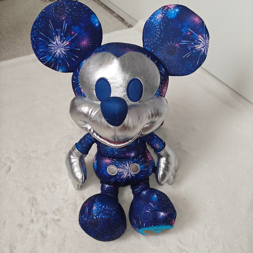 Disney Year of the Mouse Mickey Mouse Plush Limited Edition Fantasy in Sky 16in
